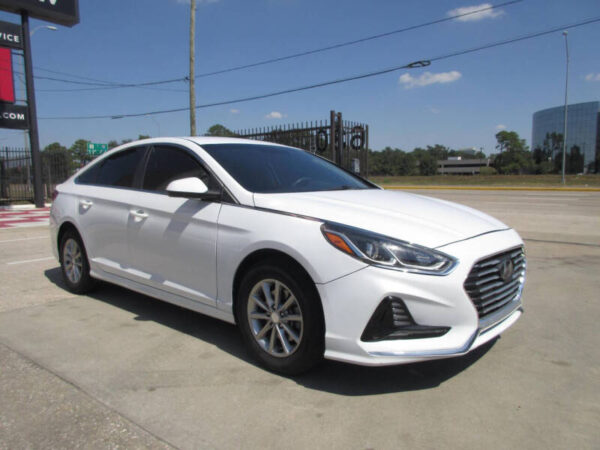 2019-hyundai-sonata-se-4dr-sedan (2)