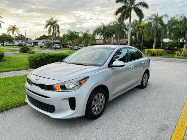 2019-kia-rio-s-4dr-sedan